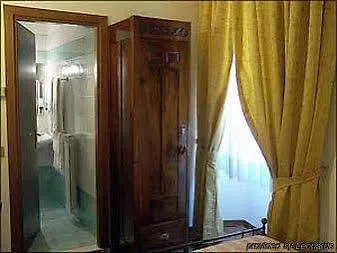 לינה וארוחת בוקר Relais Il Campanile 3*