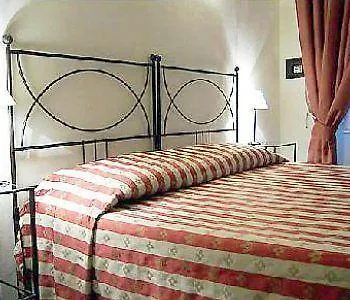 Relais Il Campanile Couette-café